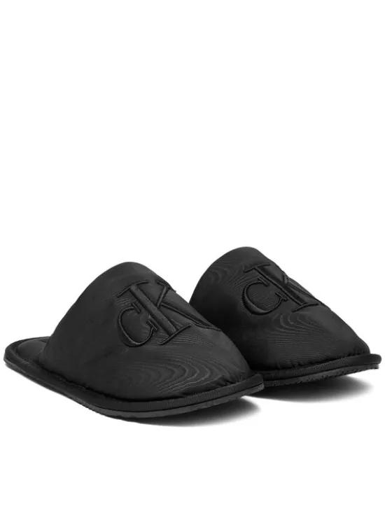 Calvin Klein Jeans Kapcie Slipper Satin Moire YW0YW02053 Czarny