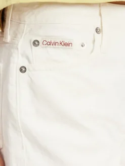 Calvin Klein Jeans Szorty jeansowe J20J225153 Biały Mom Fit