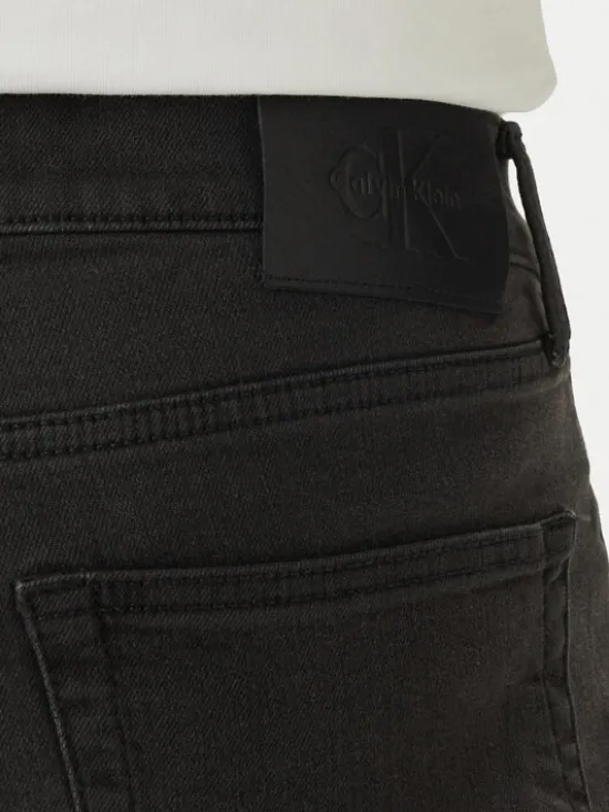 Calvin Klein Jeans Szorty jeansowe LV04RF921G Czarny Regular Fit