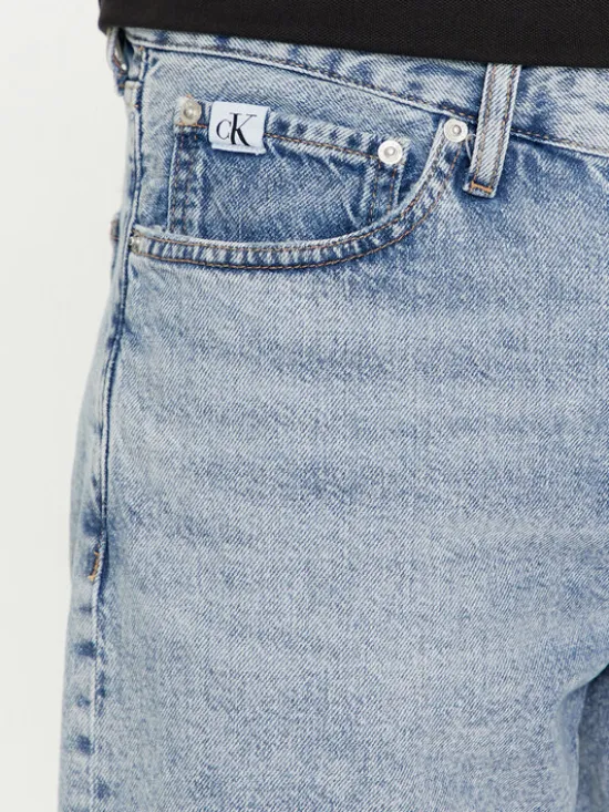 Calvin Klein Jeans Szorty jeansowe J30J324873 Niebieski Regular Fit