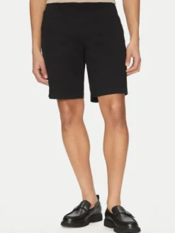 Calvin Klein Jeans Szorty materiałowe LV040EM618 Czarny Regular Fit