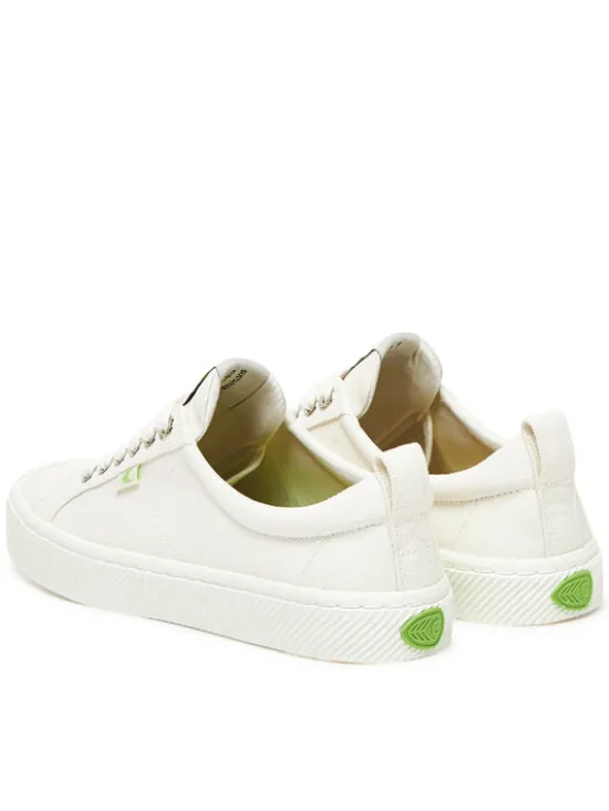 Cariuma Trampki Oca 100103W0M080 Biały