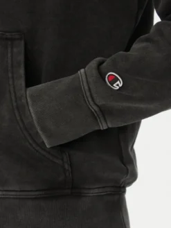 Champion Bluza 221176 Czarny Regular Fit