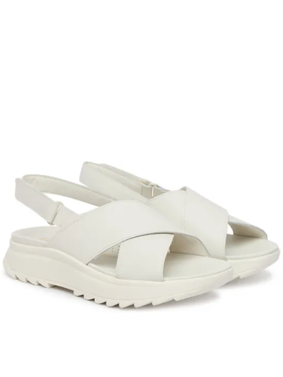 Clarks Sandały DashLite Wish 26186583 Biały