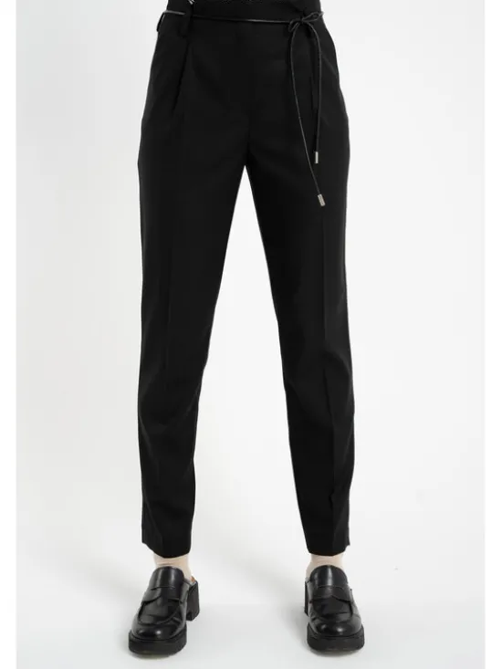 CLICK Spodnie damskie 30-459 Czarny Anatomic Fit