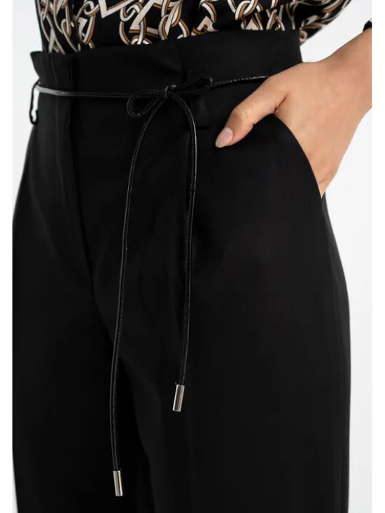 CLICK Spodnie damskie 30-459 Czarny Anatomic Fit