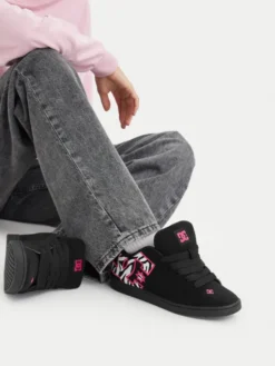 DC Shoes Sneakersy EO-COURT GRAFFIK DC01662966 Czarny