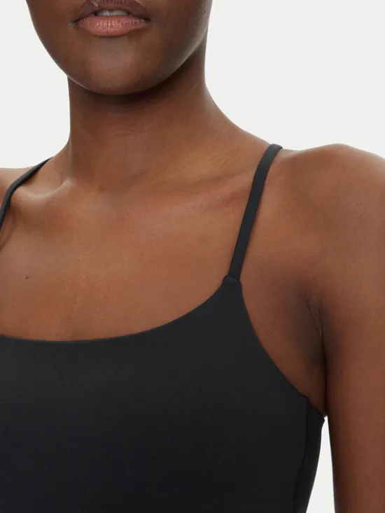 Girlfriend Collective Top Float Willa 1031 Czarny Slim Fit