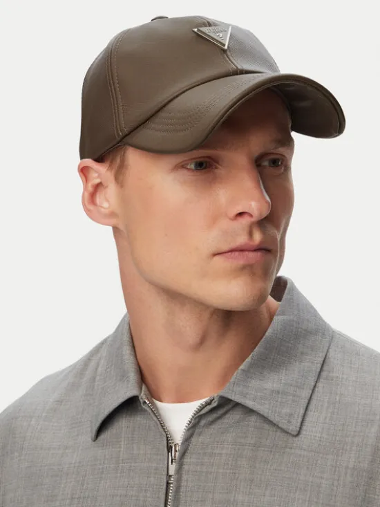Guess Czapka z daszkiem AM9596 POL01 Brązowy