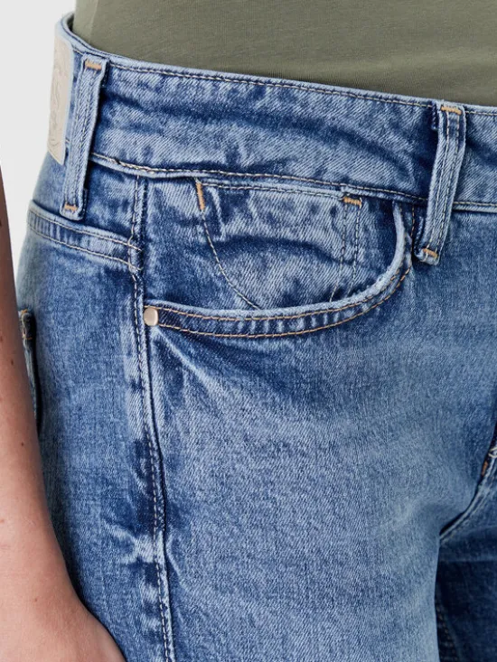 Guess Jeansy W5YA0R D5QP2 Niebieski Regular Fit