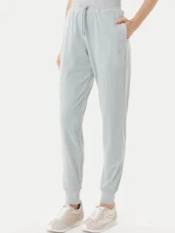 Guess Spodnie dresowe V3BB27 K0232 Zielony Regular Fit
