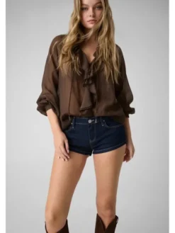 Guess Szorty materiałowe 183138 Niebieski Short Fit