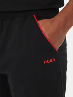 HUGO Szorty sportowe Noah 50566165 Czarny Regular Fit
