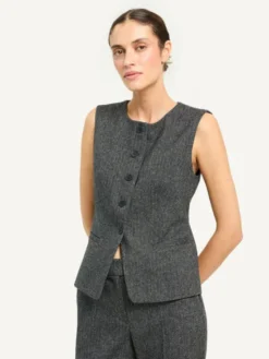 KMX Kamizelka 192970007 Czarny Fitted Fit