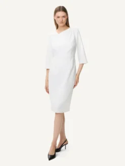 KMX Sukienka koktajlowa 924580009 Écru Fitted Fit