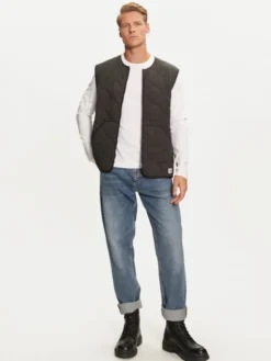 Lee Kamizelka 112341650 Czarny Regular Fit
