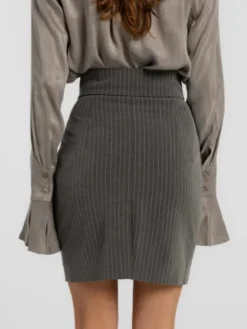 MANDRAGORA Spódnica maxi Gante Szary Slim Fit