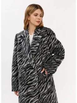 Mirons Płaszcz przejściowy print Czarny Oversize