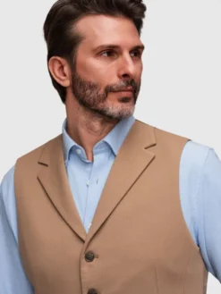 Ombre Kamizelka V66 Brązowy Slim Fit