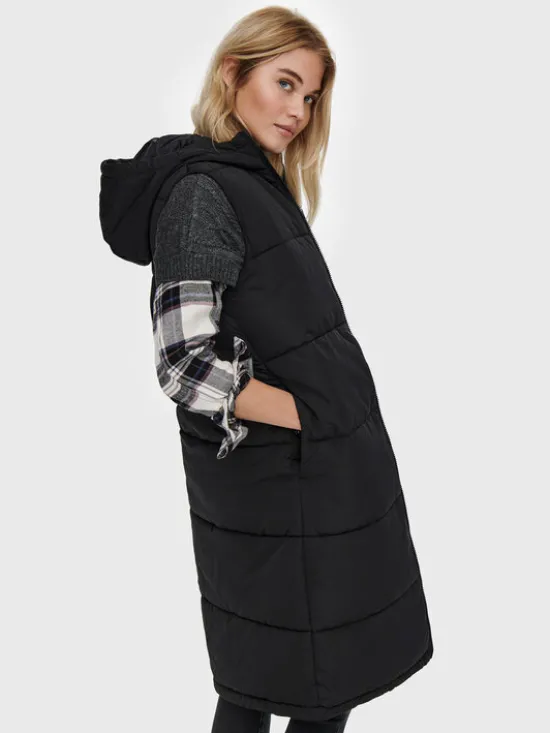 ONLY Bezrękawnik Alina 15241995 Czarny Regular Fit