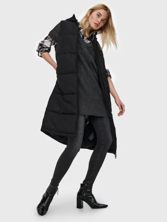 ONLY Bezrękawnik Alina 15241995 Czarny Regular Fit