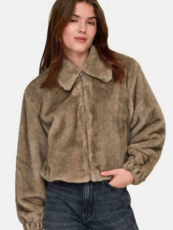 ONLY Futro Madelina 15373155 Beżowy Regular Fit