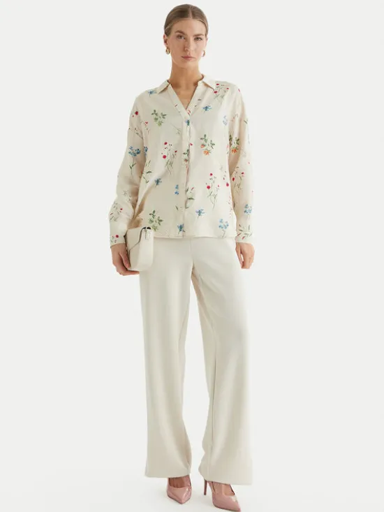 ONLY Spodnie materiałowe Maya 15369156 Beżowy Loose Fit