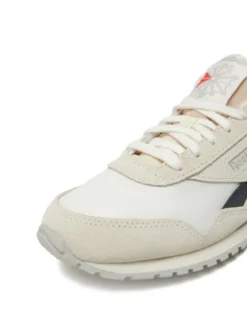 Reebok Sneakersy EOSS-CLASSIC AZ 100208830 Biały