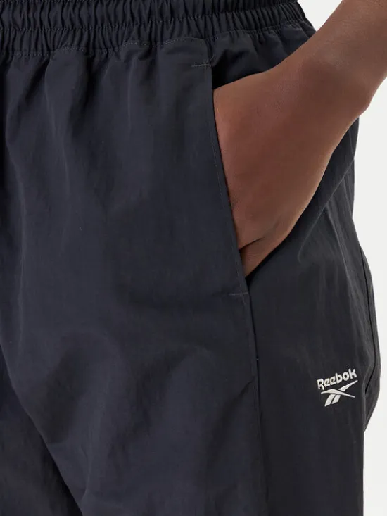 Reebok Spodnie dresowe Vector 100221435 Czarny Relaxed Fit
