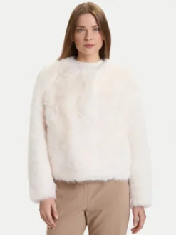 Rinascimento Futro CFC0122217003 Écru Regular Fit