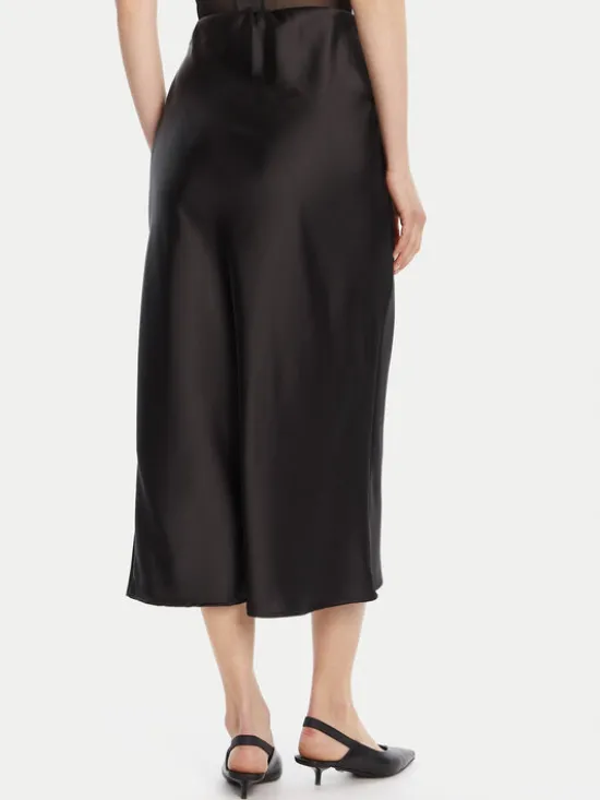 Rinascimento Spódnica midi CFC0125416003 Czarny Regular Fit