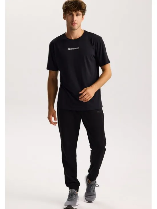 ROUGH RADICAL Koszulka techniczna ESSENTIAL FIT MEN Czarny Regular Fit