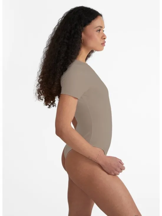 Style Republic Body Shortsleeve Brązowy jasny Curvy Fit