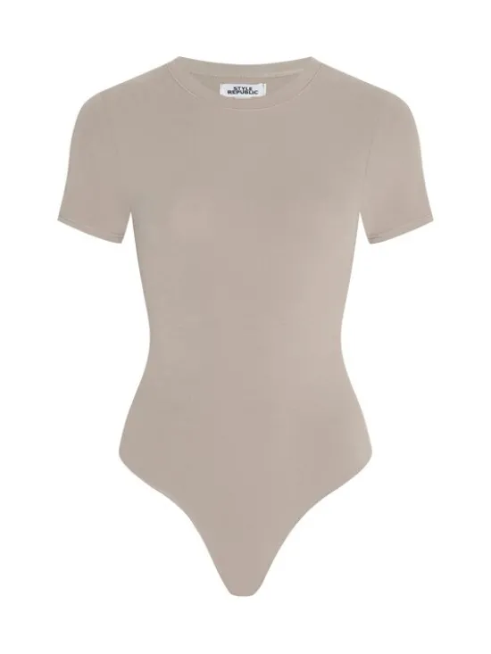 Style Republic Body Shortsleeve Brązowy jasny Curvy Fit