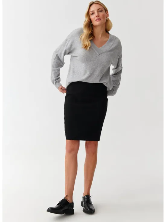 TATUUM Spódnica midi MONO 1 Czarny Close Fit