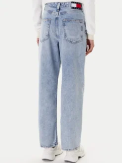 Tommy Jeans Jeansy Layla DW0DW20498 Niebieski Straight Fit