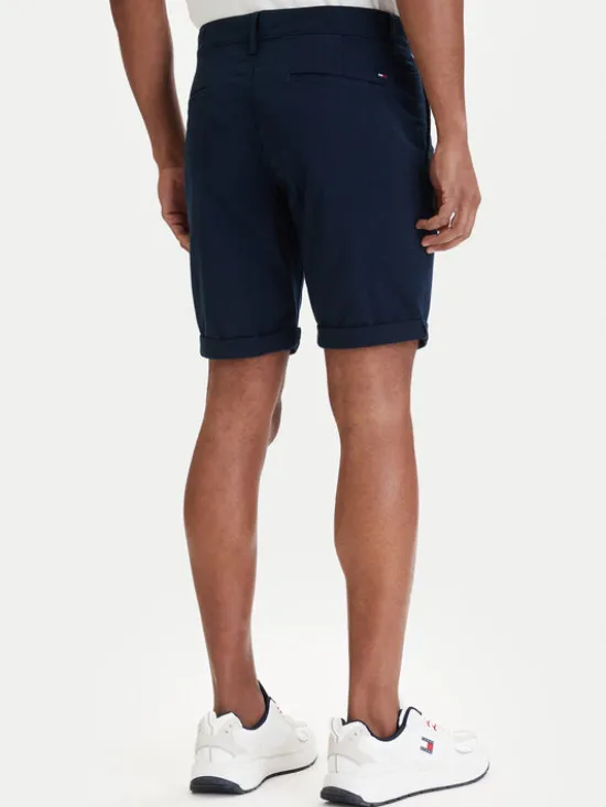 Tommy Jeans Szorty materiałowe Scanton DM0DM22852 Granatowy Slim Fit