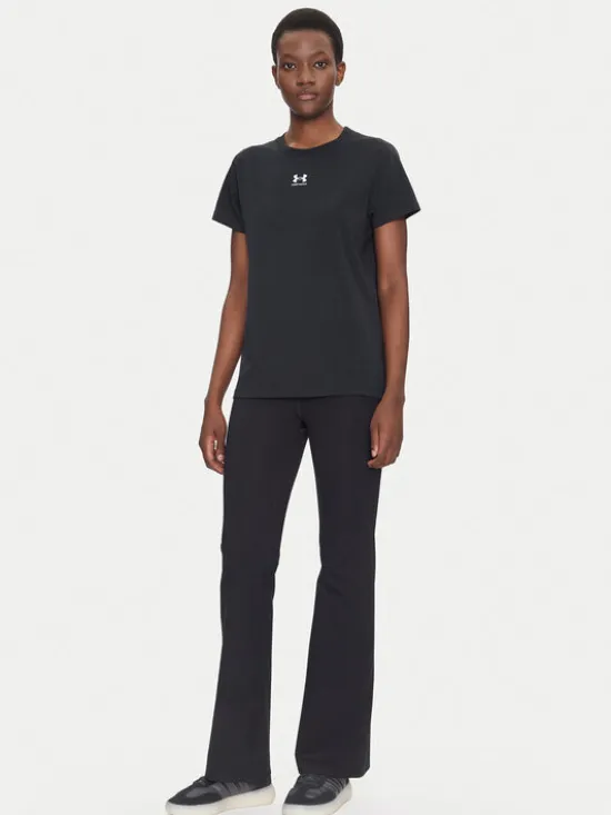 Under Armour Koszulka techniczna Rival Core 1383648 Czarny Regular Fit
