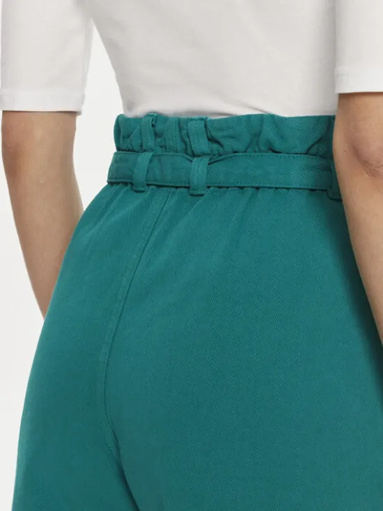 United Colors Of Benetton Szorty materiałowe 4DUKD9019 Zielony Regular Fit