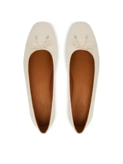 Vagabond Shoemakers Baleriny Jolin 5508-101-02 Écru