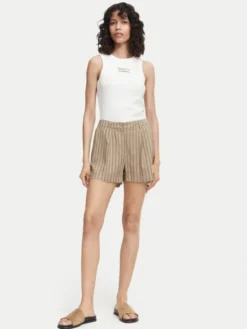 Vero Moda Szorty materiałowe Rosie 10346913 Brązowy jasny Loose Fit