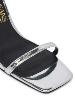 Versace Jeans Couture Sandały 80VA3S76 ZS406 Srebrny